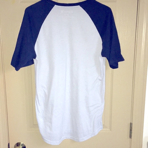 Hurley lightweight T-shirt GUC - Picture 3 of 4